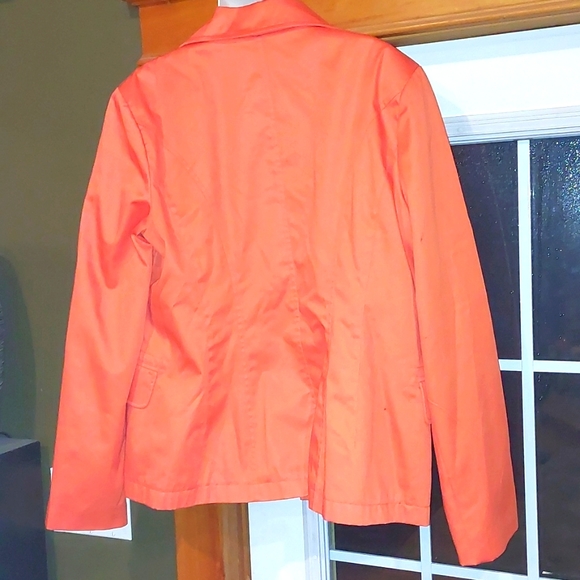 Jacket - Picture 4 of 4